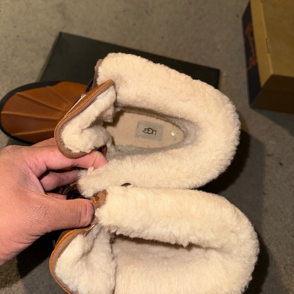 UGG Brown and Black Winter Boots - Picture 5 of 9